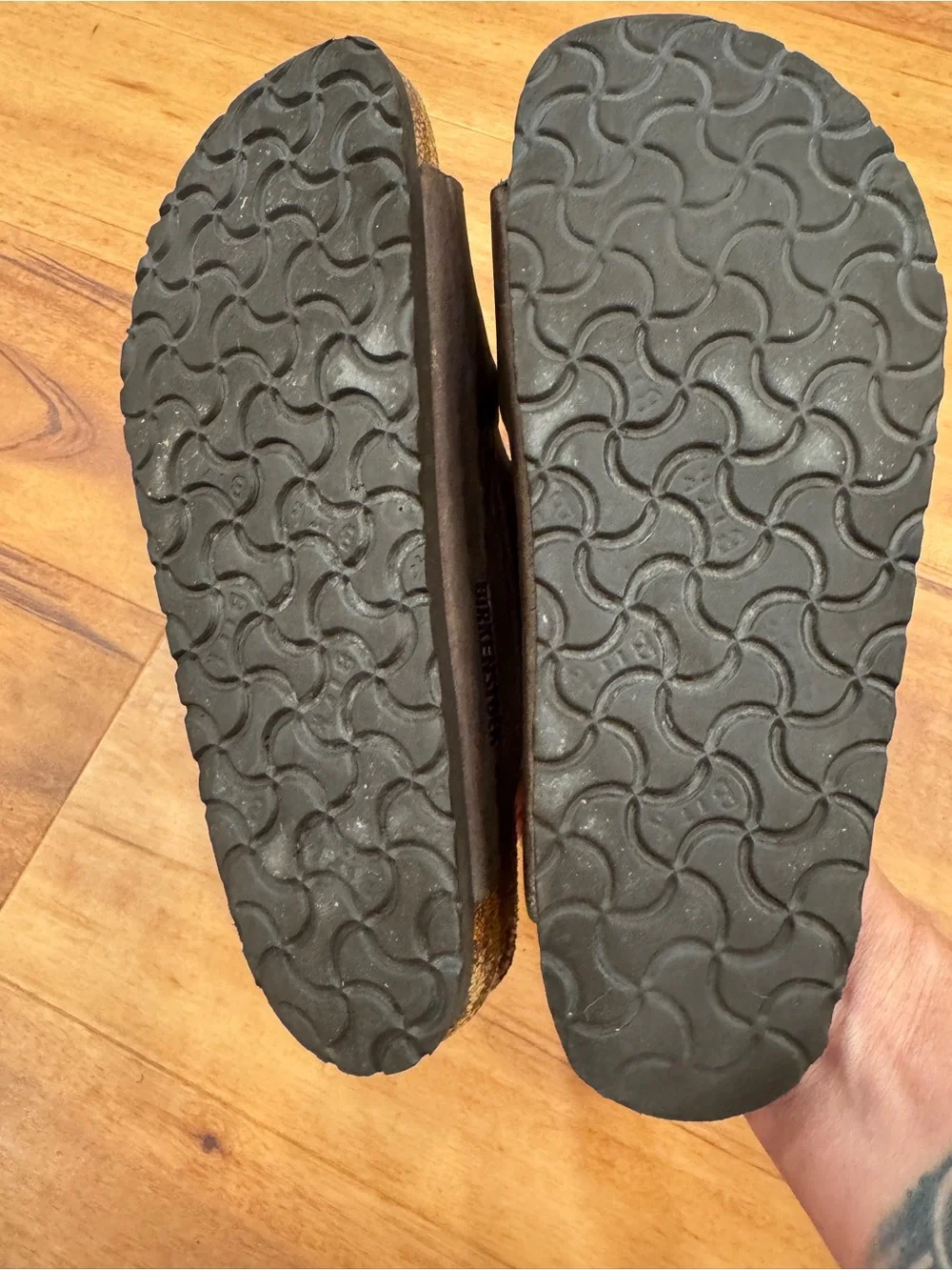 Birkenstock Arizona Oiled Leather Sandals - Brown Size 38
